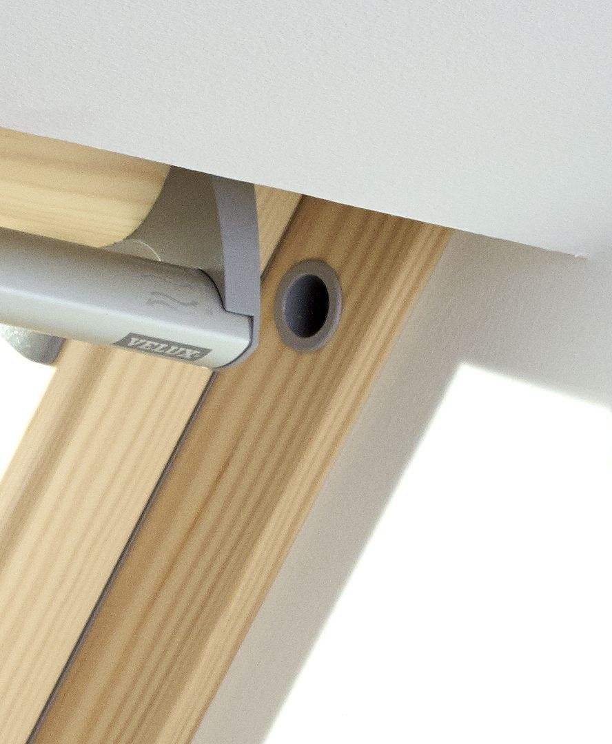 Мансардное окно VELUX GGL 3068