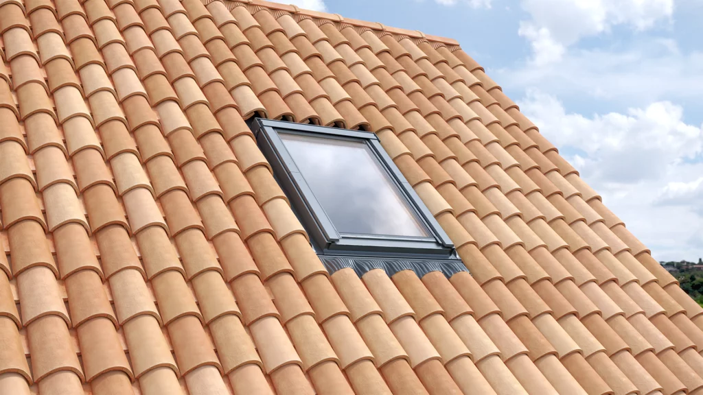 Оклад RoofLITE+ TFX для профилированной кровли до 120 мм
