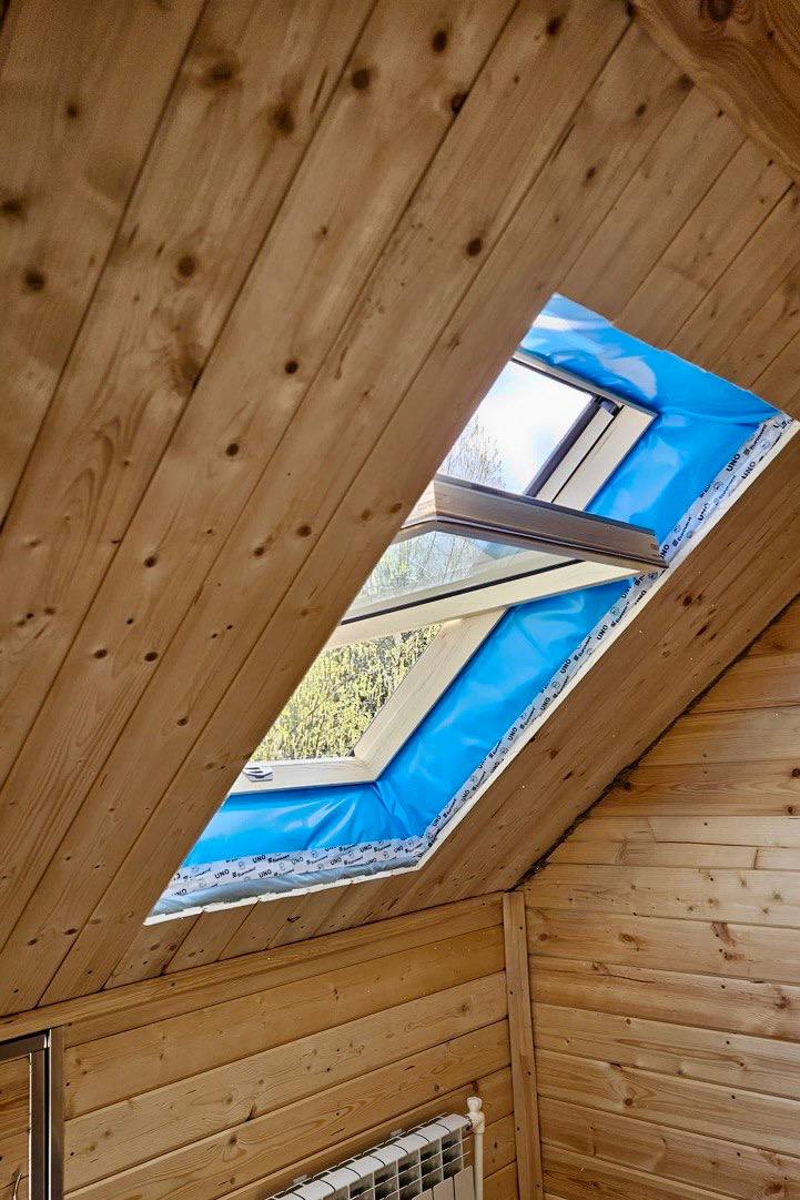 Монтаж мансардных окон RoofLITE 78x118
