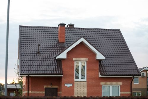 Металлочерепица Классик ("Classic") v01 0,5 Satin RAL 8017 шоколад, заказать, купить, стоимость, доставка, цена, москва