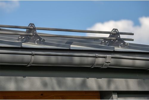 Снегозадержатель для фальцевой кровли Grand Line RAL 7024 3м, заказать, купить, стоимость, доставка, цена, москва