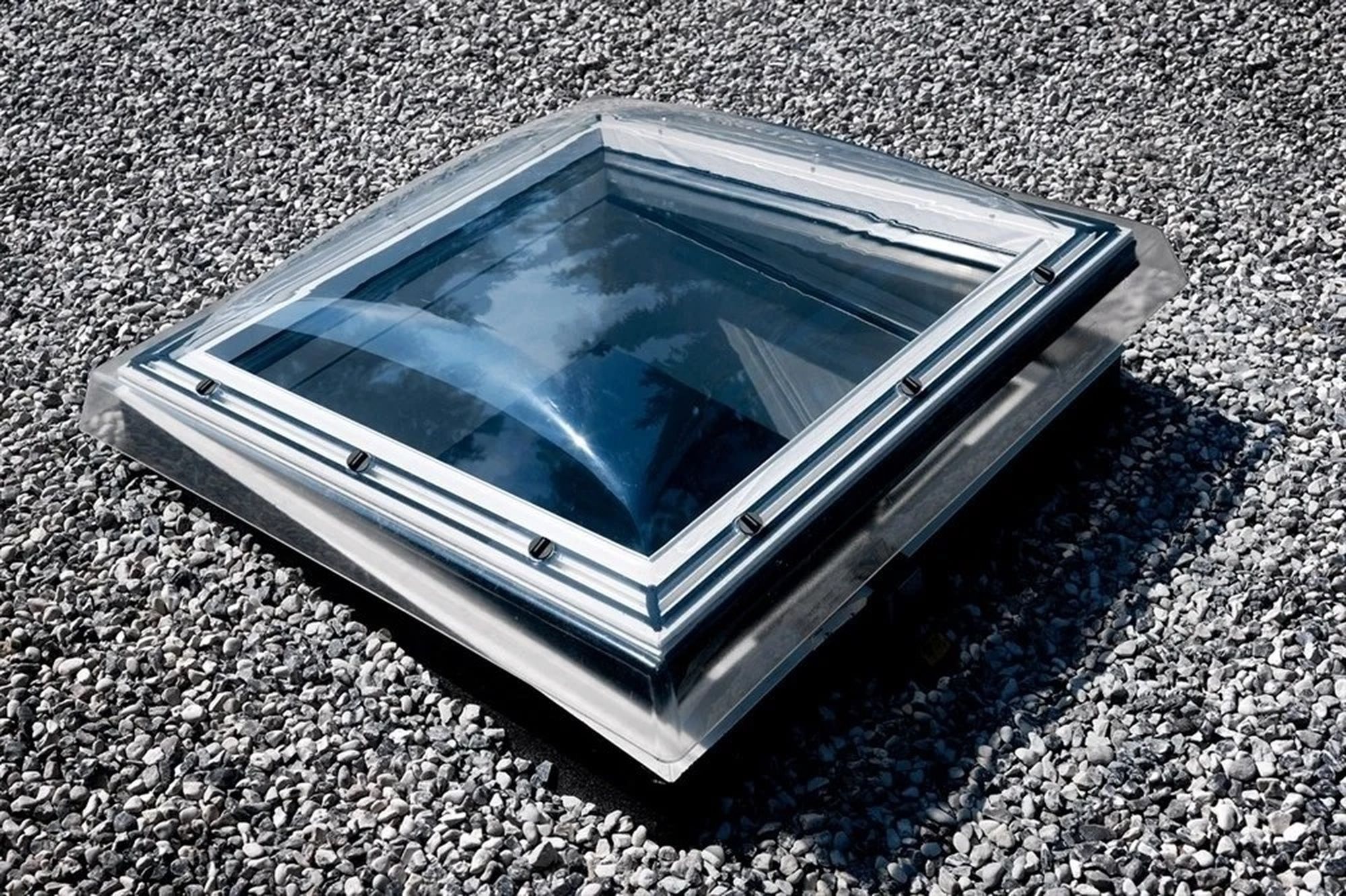 Зенитный фонарь Velux CVP 0573UA INTEGRA с электроприводом Фелиз Хаус